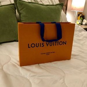 Louis Vuitton shopping bag small